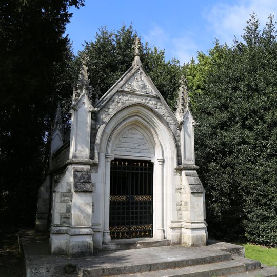 Mausoleum To Lieutenant Colonel W Haywood City Of London Cemetery