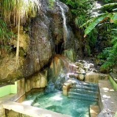 Piton Falls