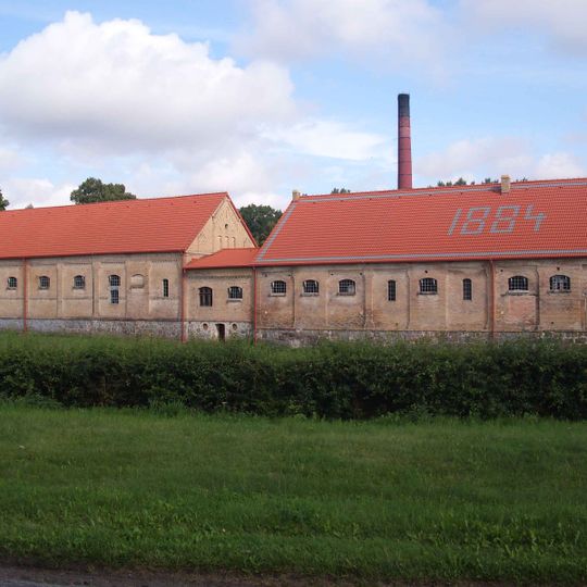 Stajnia, ob. spichrz