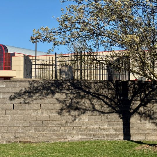 Mary Ellis Burial Site