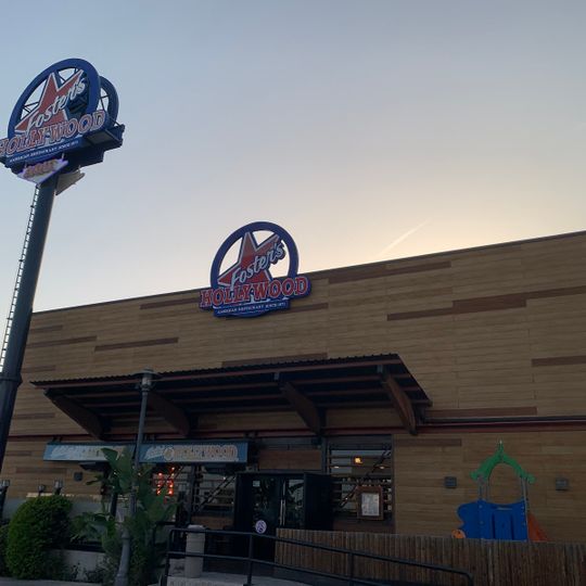 Foster's Hollywood