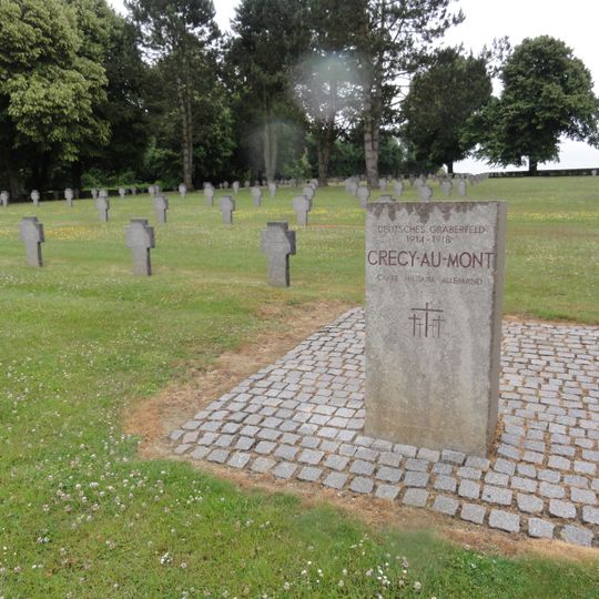 German section of the Crécy-au-Mont military cemetery