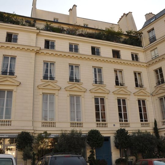 Immeuble, 8 place du Palais-Bourbon, 4 rue de Bourgogne