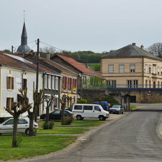 Lamouilly