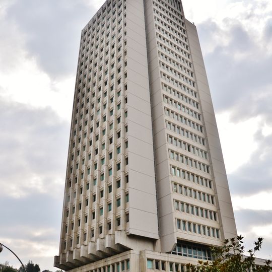 Tour de la cité administrative