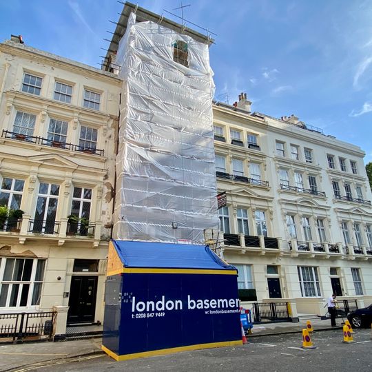 60-65, Ennismore Gardens Sw7