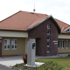 Památník Pravda vítězí v Čenkově u obecního úřadu