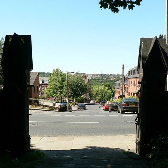 Gate Piers And Gates With Flanking Walls At West Side Of Church Of St Stephen