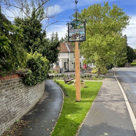 Hertingfordbury