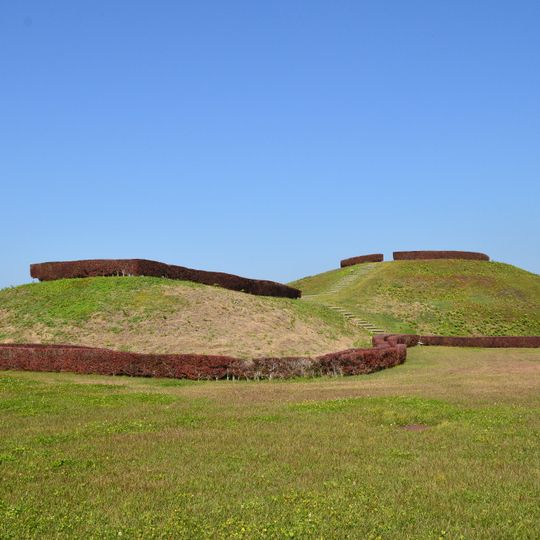 Inari-mori Kofun