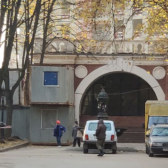 Вестибюль Алексеевского резервуара с помещениями для труб и задвижками