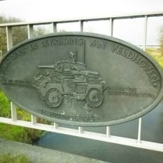 Plaquette op de Onze Lieve Vrouwebrug