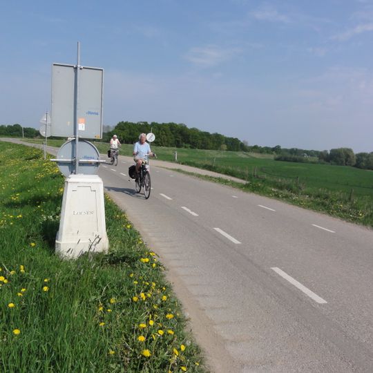 Grenspaal tussen Loenen en Wolferen