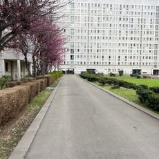 Square Jean-Giraudoux