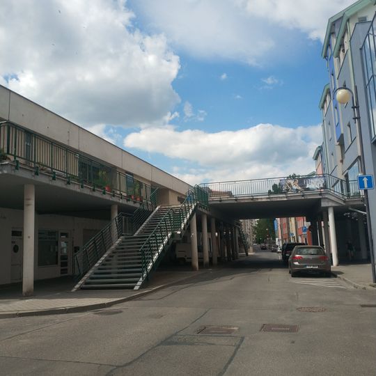 Lávka přes Čechovu ulici v Písku