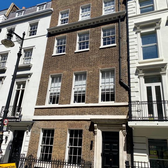 7, Queen Street W1