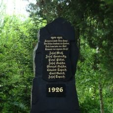 Pomník padlým v Třebutičkách