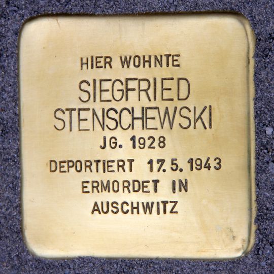 Stolperstein für Siegfried Stenschewski