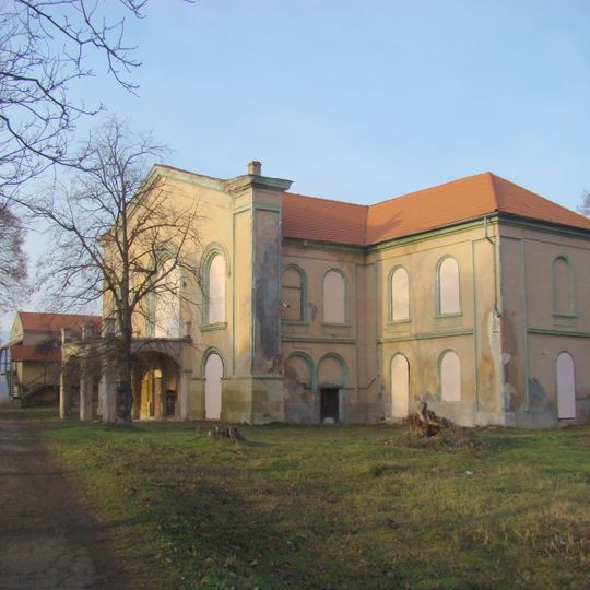 Bethlen Mansion in Bahnea, Mureș