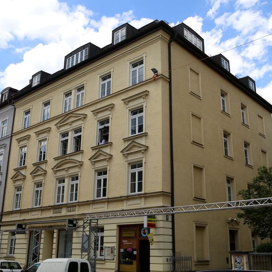 Mietshaus