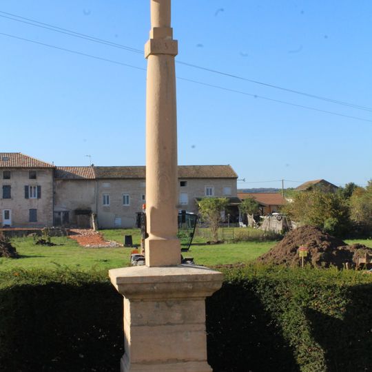 Croix de l'Église Saint-Joseph