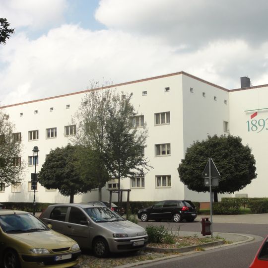 Amsdorfstraße 5–7, Helmstedter Straße 39–41