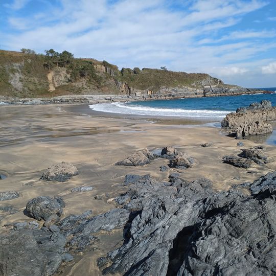 Playa de Salinas o tercera de Luarca