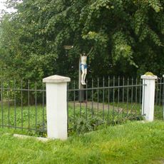 Kříž u stadionu v Českých Kopistech