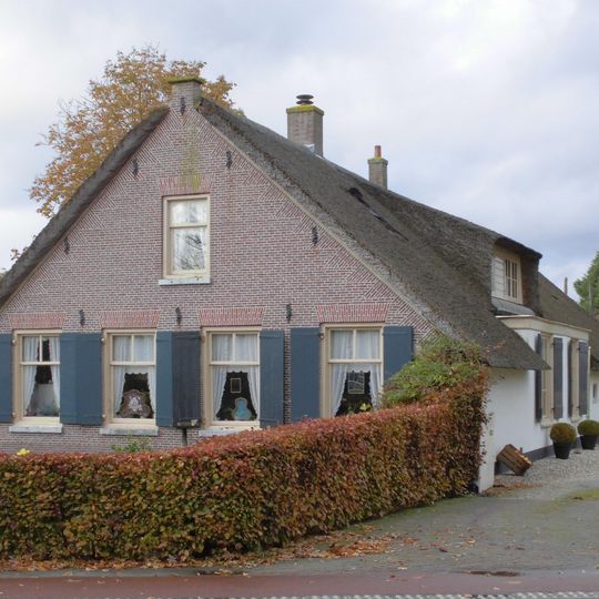 Oud-Loosdrechtsedijk 12, Loosdrecht
