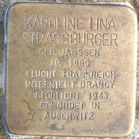 Stolperstein en memoria de Karoline Straßburger