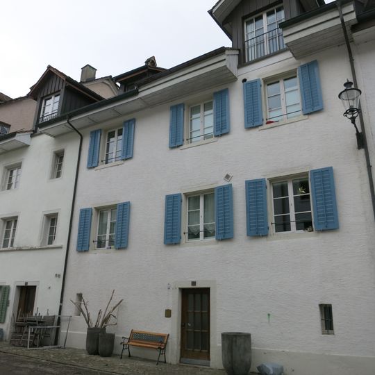 Haus Reussgasse 17 sowie die in Nr. 15 übergreifenden Räume