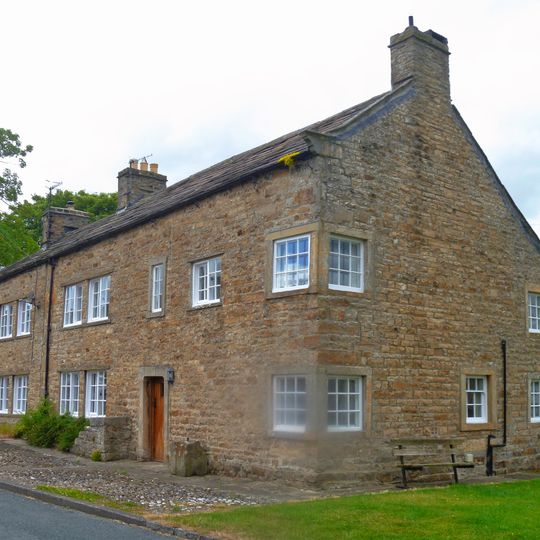 Black Bull Cottages