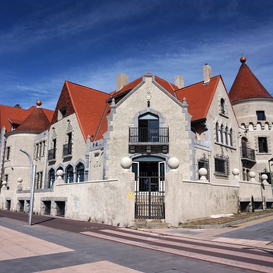 Casa De Luis Arana "Cisco"