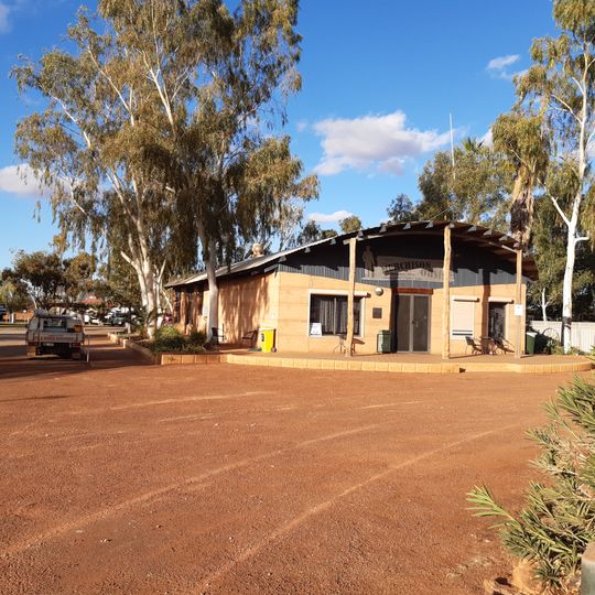 Murchison Oasis Roadhouse and Caravan Park