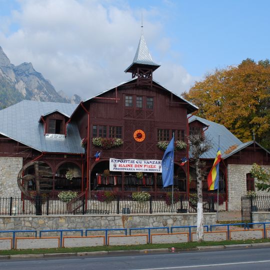 Casa de Cultură