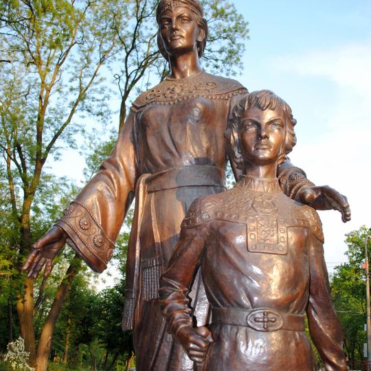 Пам'ятник княжні Малуші