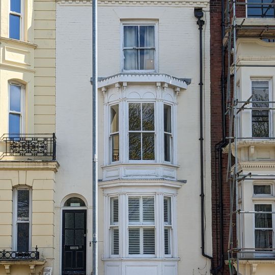 11, Hampshire Terrace