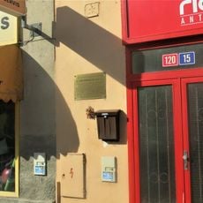 Pamětní deska Emila Zimmlera na domě Palackého 120/15 v Nymburku