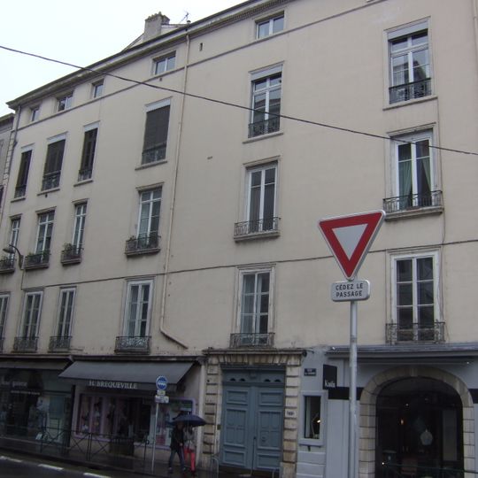 Immeuble, 3 rue du Colonel Chambonnet, place Bellecour