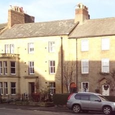 10, Bondgate Without