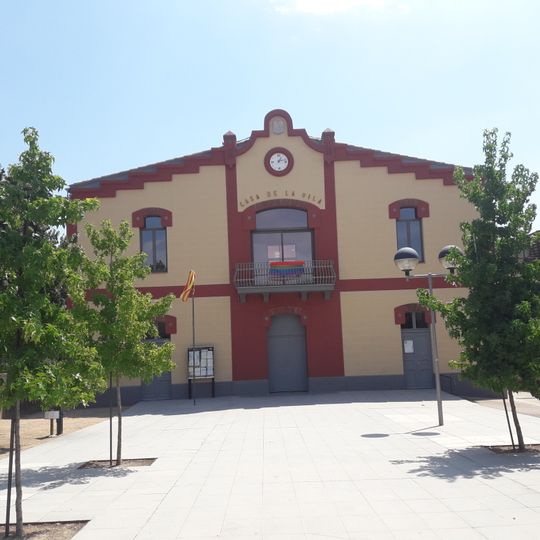 Edifici de les Escoles i l'Ajuntament