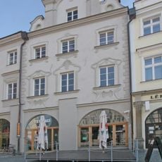 Velké náměstí 38