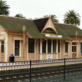 Menlo Park station