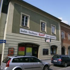 Bürgerhaus, Schlachthof und Teil der inneren Stadtmauer