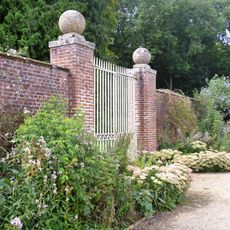 Walled Garden North West Of Lydiard Park
