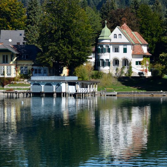 Villa Stefanie Turković und Bootshaus/Villa Eden