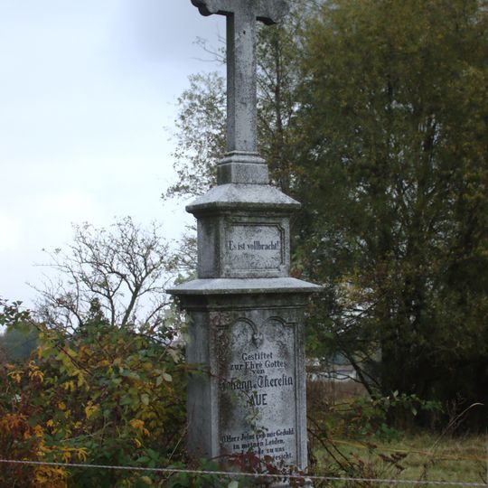 Kříž jižně od Bučávky