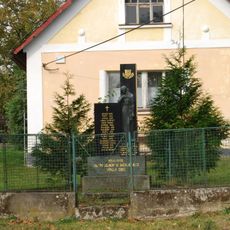 Pomník padlým v Mladém Smolivci