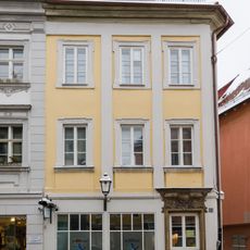 Martin-Luther-Platz 35