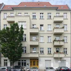Mietshaus Senefelderstraße 26